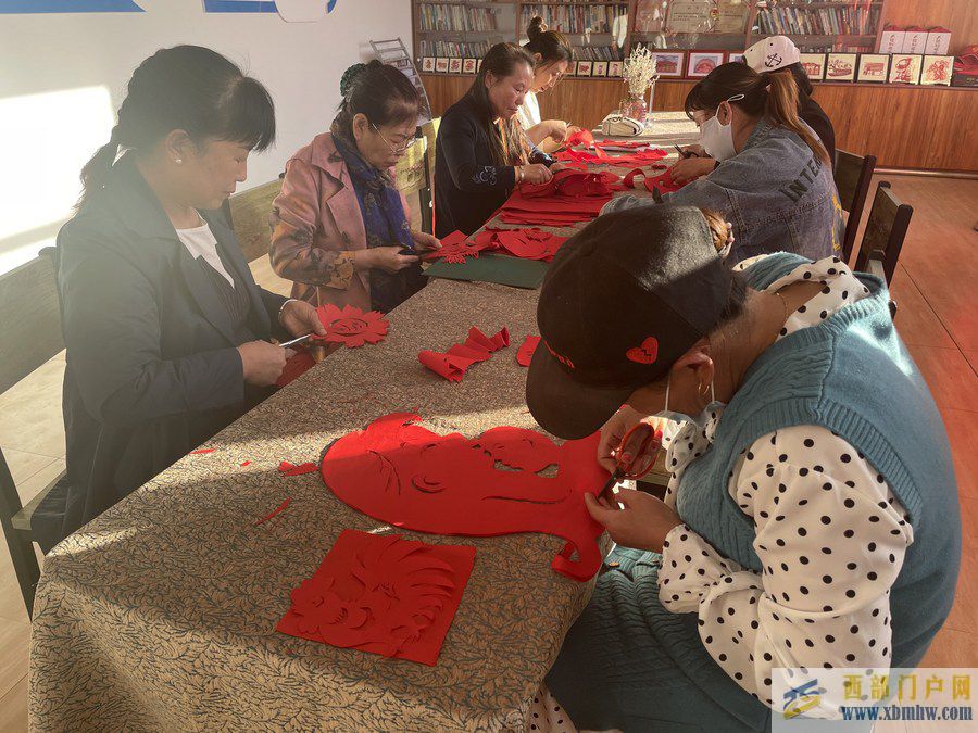 传统手工艺培训助力兴安盟乡村妇女发展(图1)