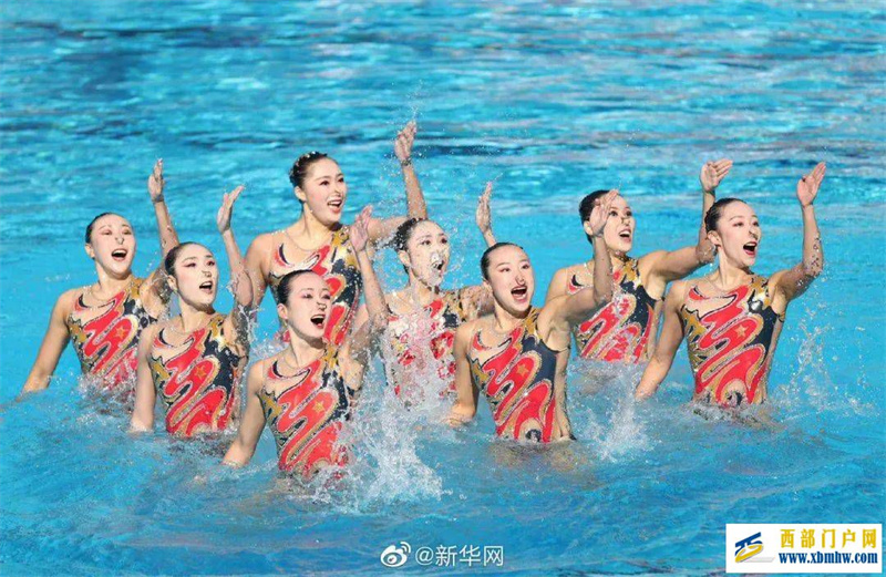 战绩创历史！四川达州“姐妹花”助力中国花样游泳队首次在世锦赛上夺金(图1)