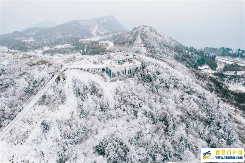 重庆武隆：“云”赏武隆白马山雪景(图7)