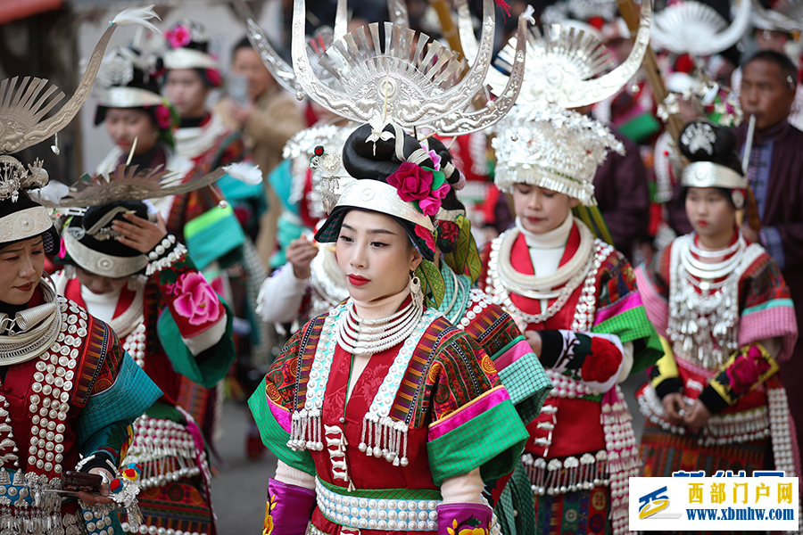 贵州丹寨：盛装起舞庆新春(图5)