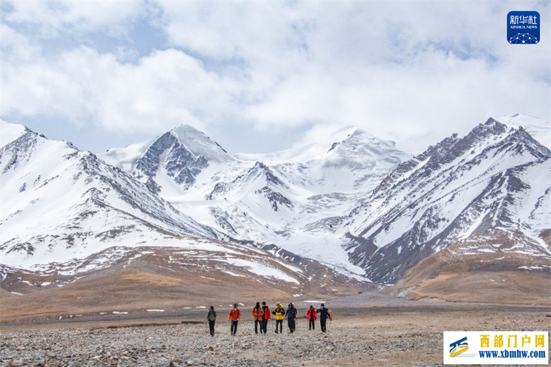 高海拔登山产业助力青藏高原旅游业发展(图1)