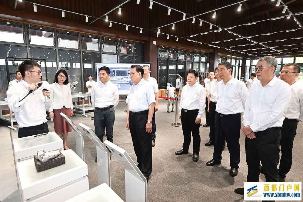 加快推动“两院一湾”建设 高水平打造人工智能创新应用高地(图2) 加快推动“两院一湾”建设 高水平打造人工智能创新应用高地(图2)