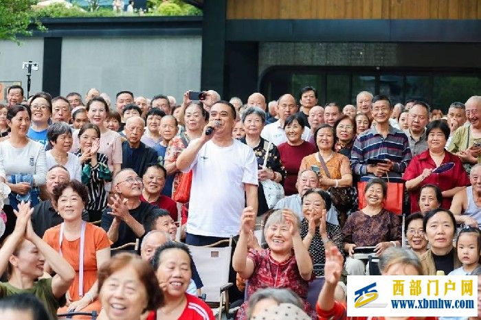 流量爆棚!龙门山“村迪”成彭州夏日顶流文旅IP(图3) 3.jpg