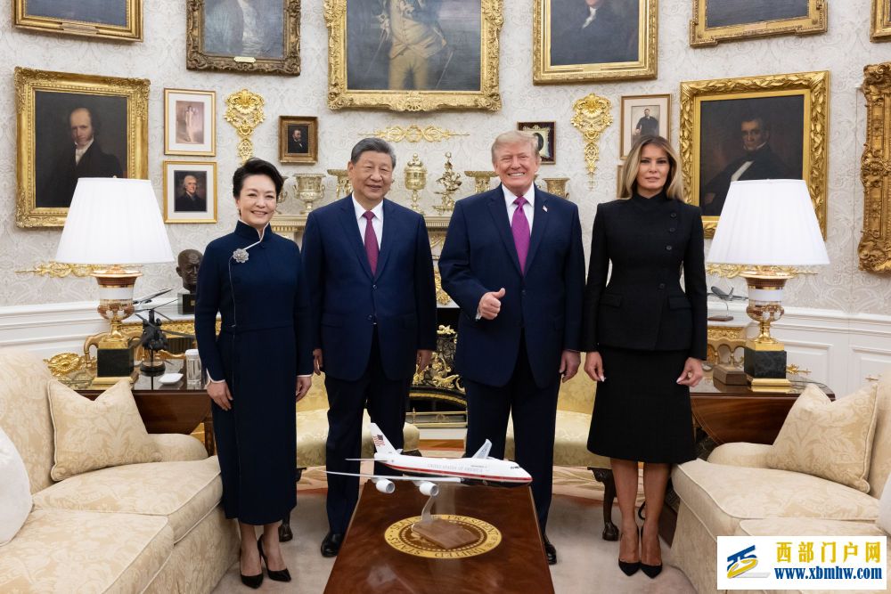 习近平同美国总统特朗普小范围交流(图5)
