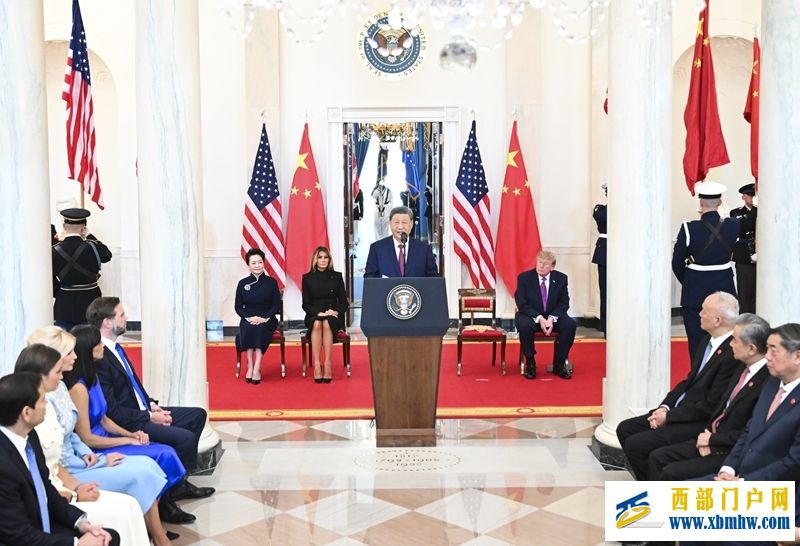 习近平出席美国总统特朗普在白宫举行的欢迎仪式(图9) 习近平出席美国总统特朗普在白宫举行的欢迎仪式(图9)