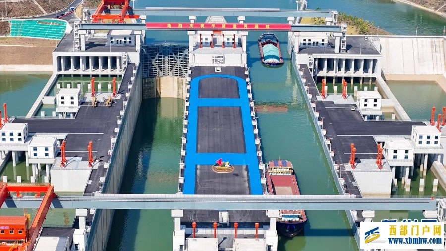 平陆运河通航有序(图3) 平陆运河通航有序(图3)