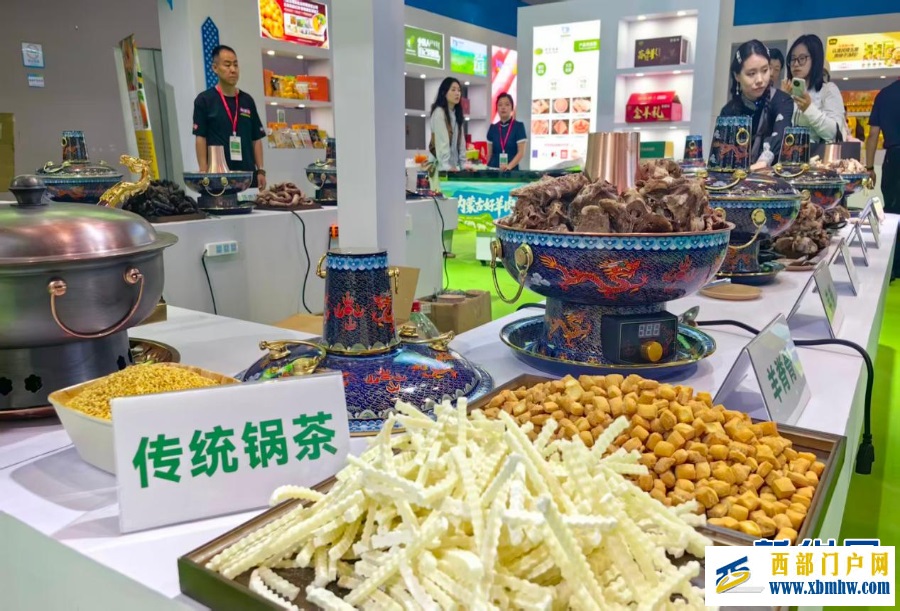 内蒙古第三届涮肉产业品牌推介会在重庆举办(图3) 内蒙古第三届涮肉产业品牌推介会在重庆举办(图3)