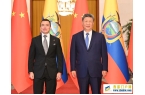 习近平同厄瓜多尔总统诺沃亚会谈